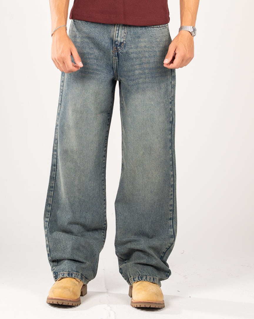 Docet Light Washed Denim